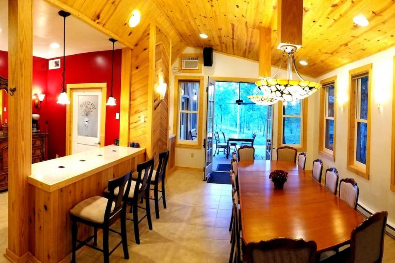 Shire Suite At White Lotus Eco Spa Retreat Stanardsville 外观 照片